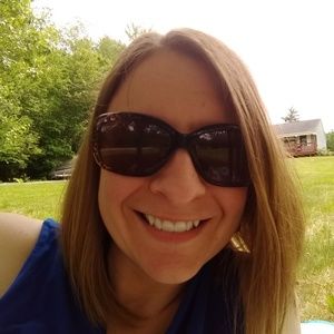 Meet your Posher, Shea